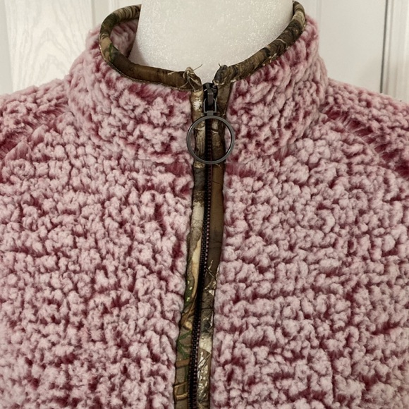 NWT  Soft, Lined, Sherpa Pullover - Picture 3 of 14
